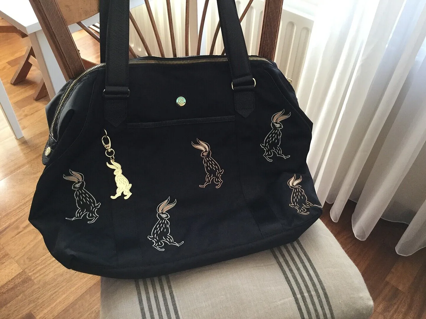 Kipling Art M draagtas Ruby Red waterafstotend