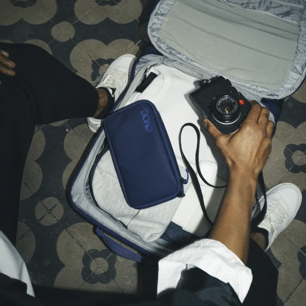 Evoc Travel Case reisetui carbon grey documenten