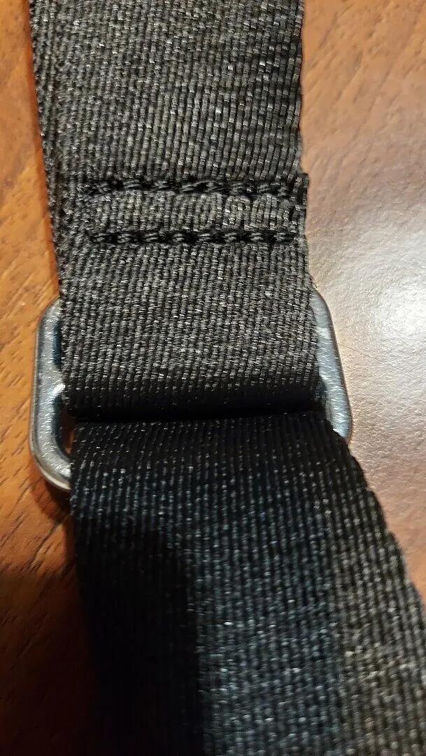 Kipling Izellah schoudertas Black Noir Medium waterafstotend
