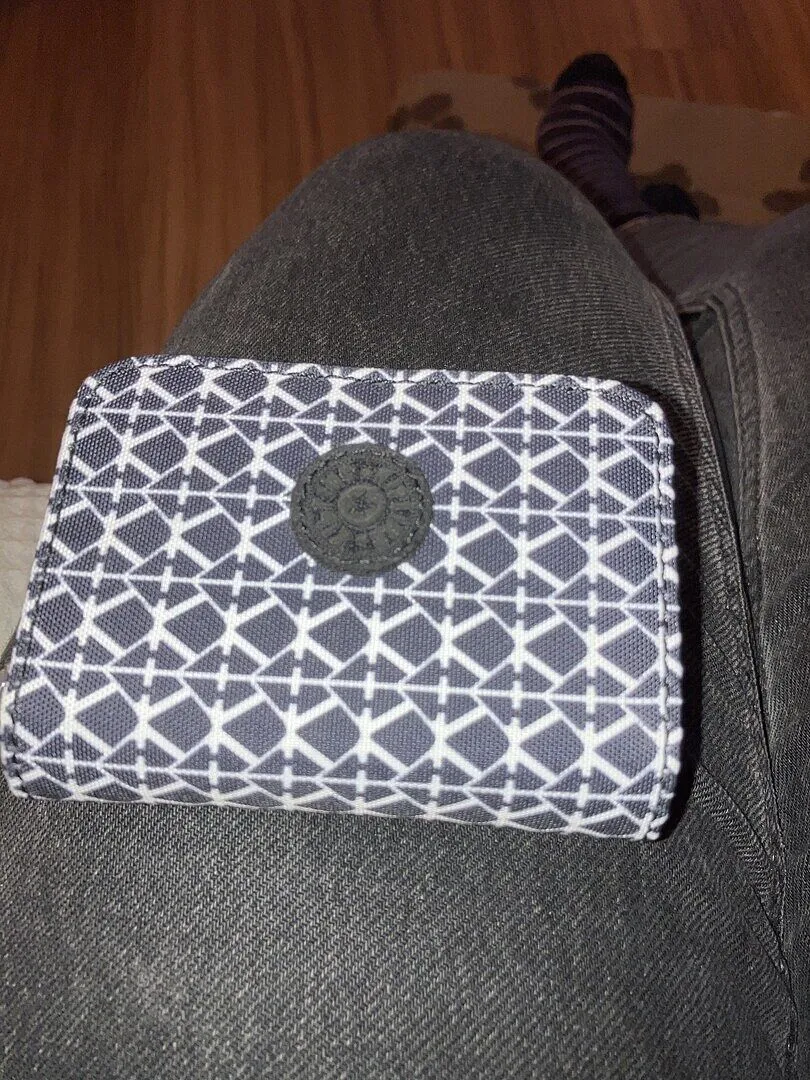 Kipling Tops portemonnee Metallic Glow klein – glanzend