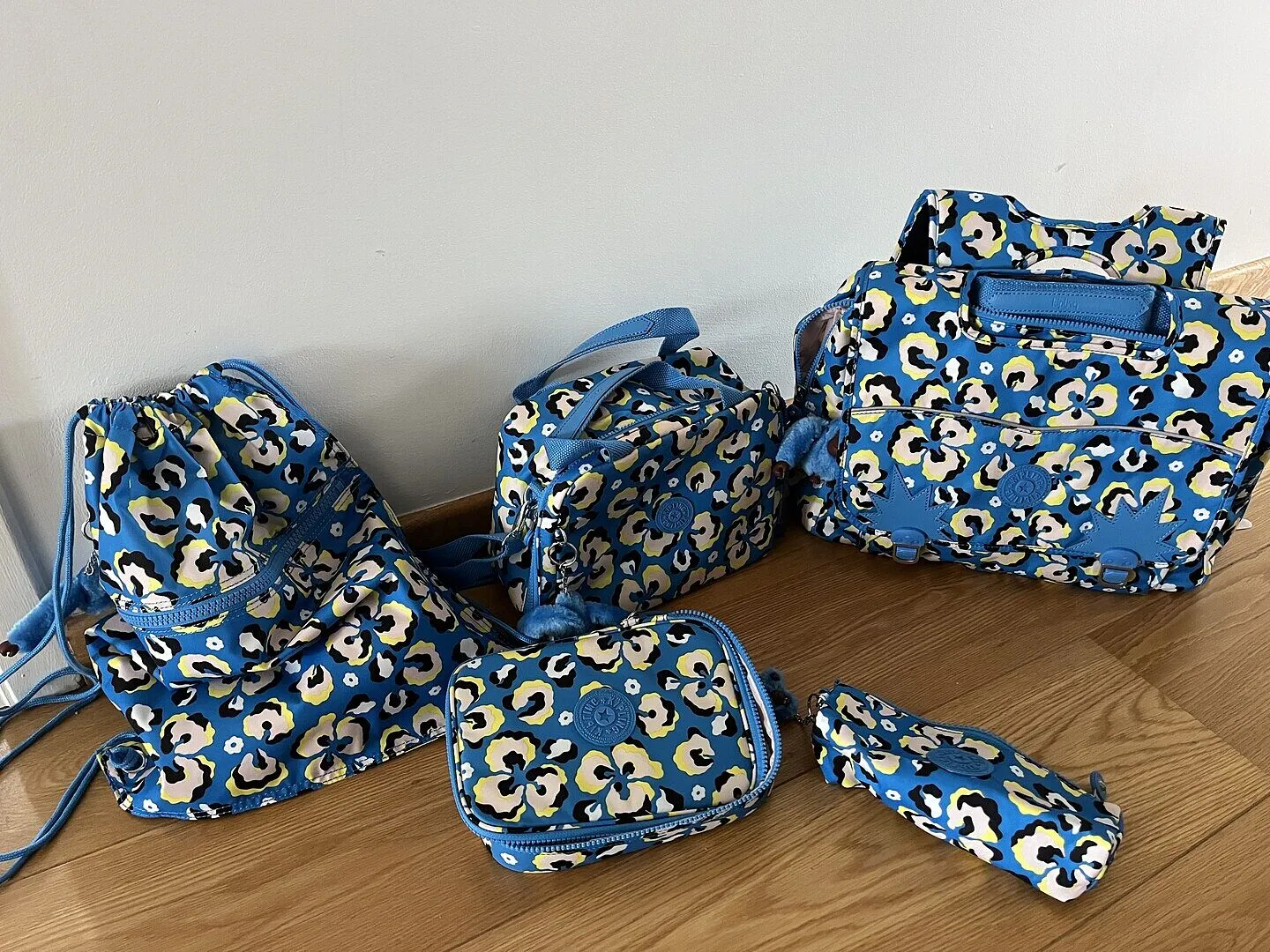 Kipling Iniko schoolrugzak Medium True Black waterafstotend