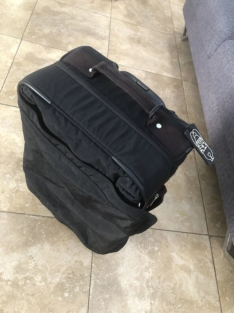 Kipling Spontaneous S koffer Klein Diamond Wave Emboss cabine