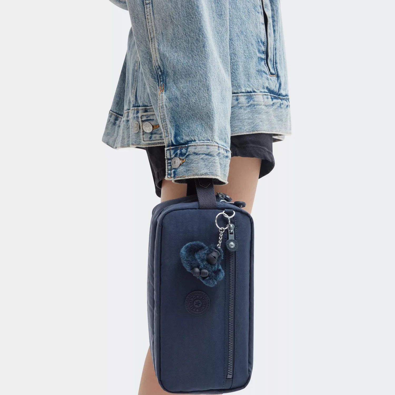 Kipling Agot medium toilettas blue bleu 2 waterafstotend