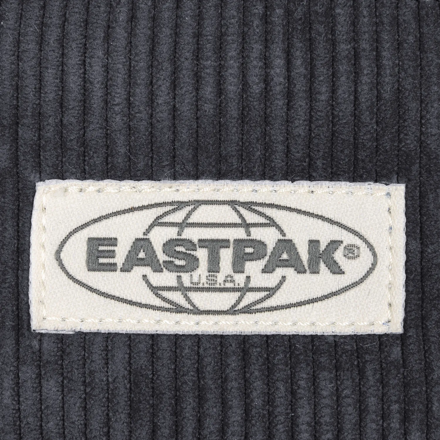Eastpak Day Office rugzak Ribs Black medium corduroy