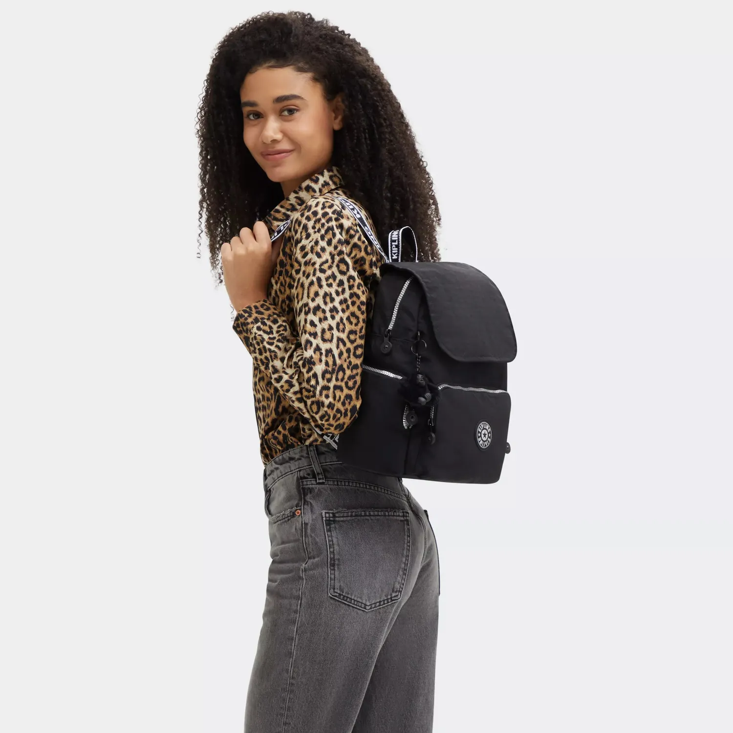 Kipling City Zip S rugzak klein Glorious Silver met sleutelkoord