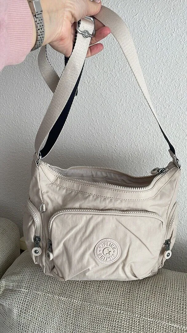 Kipling Gabb S crossbodytas Early Tan Medium verstelbaar