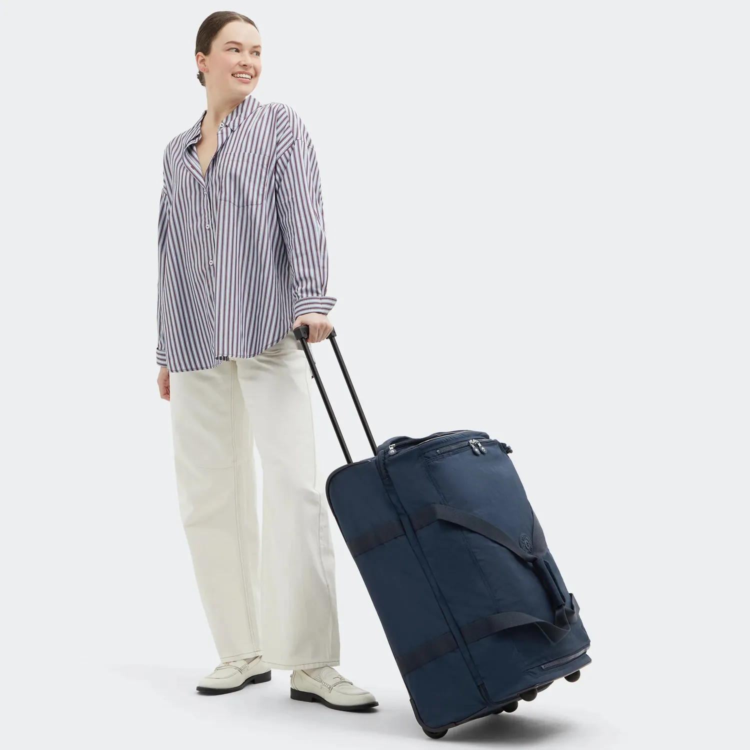 Kipling Teagan M Reiskoffer Blue Bleu 2 Medium 2 wielen