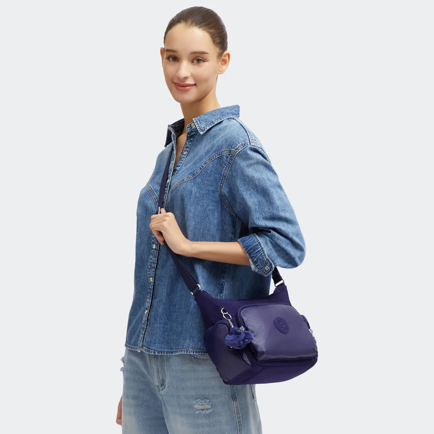 Kipling Gabb S crossbodytas Medium Moonlit Shine met ritsvak