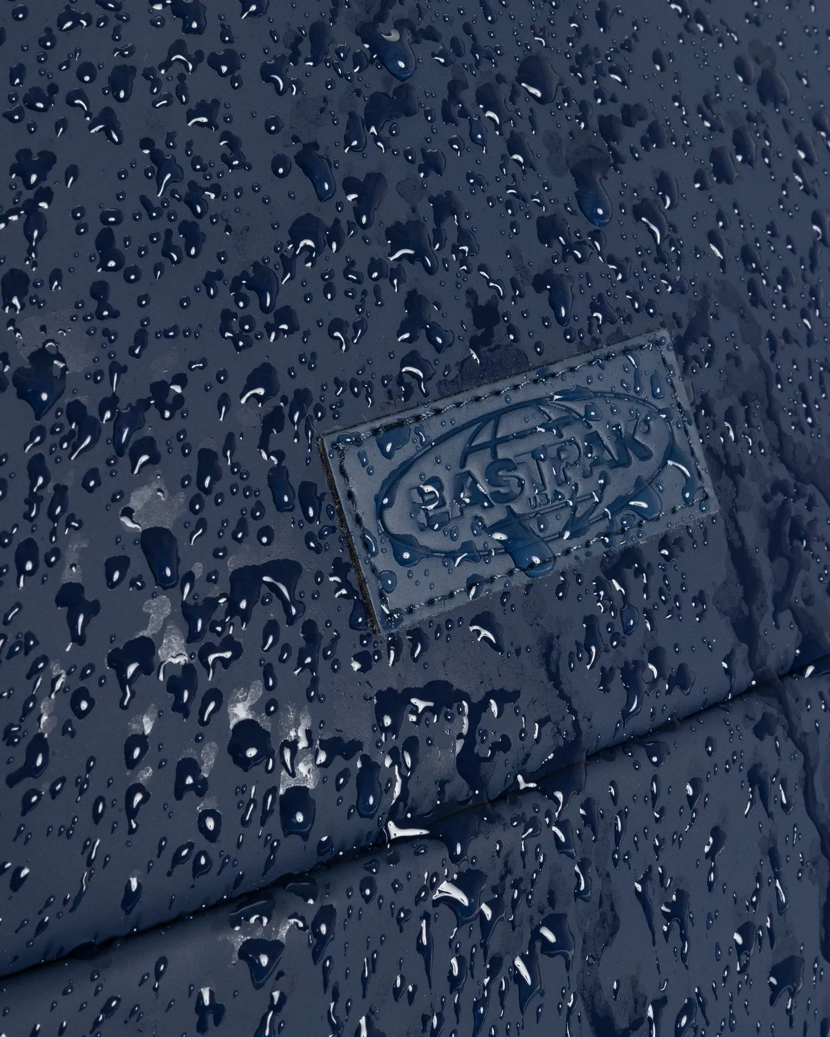 Eastpak Tecum F rugzak Admiral Blue 16 inch waterafstotend