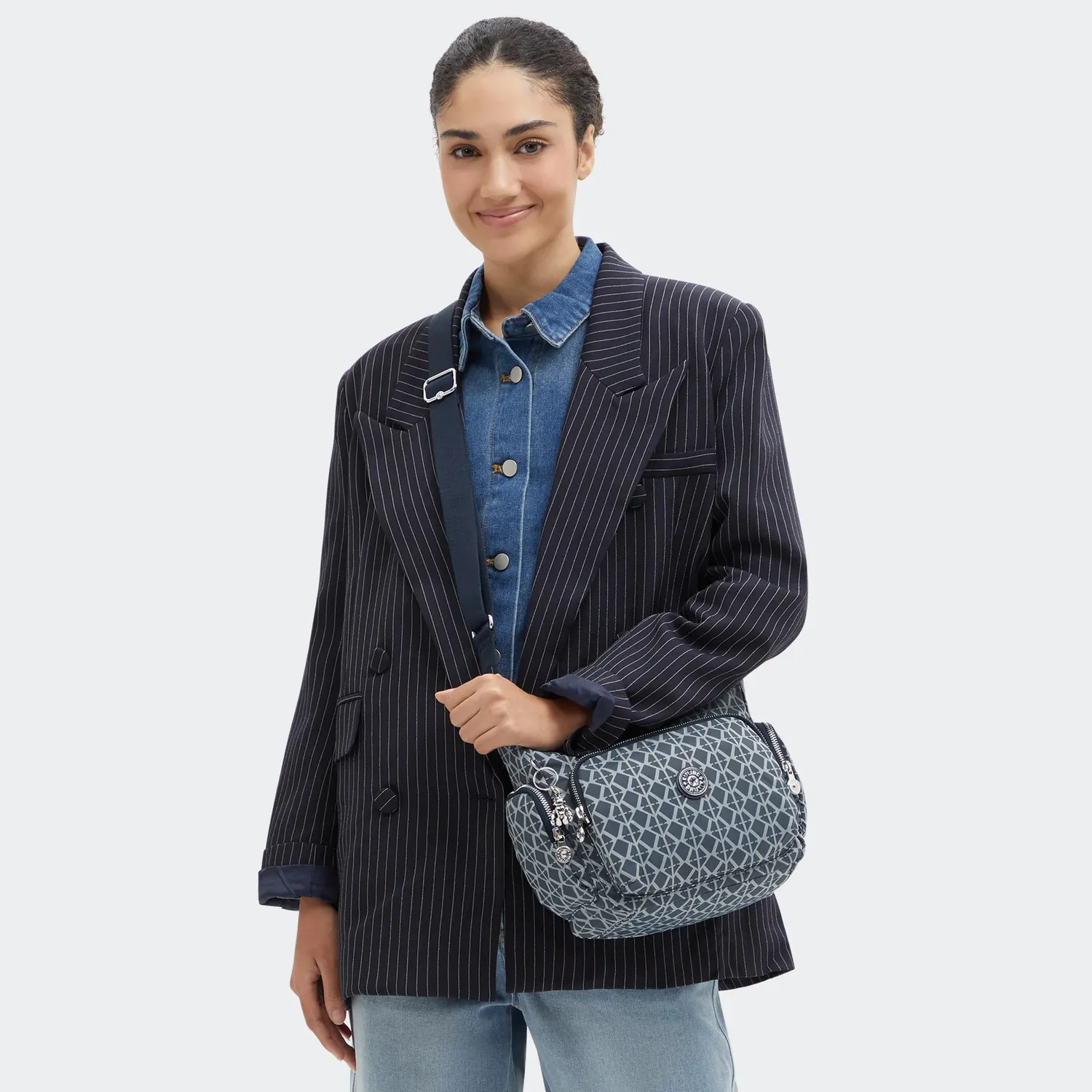 Kipling Gabb S crossbodytas Navy Sign Jacquard Medium trekkoord
