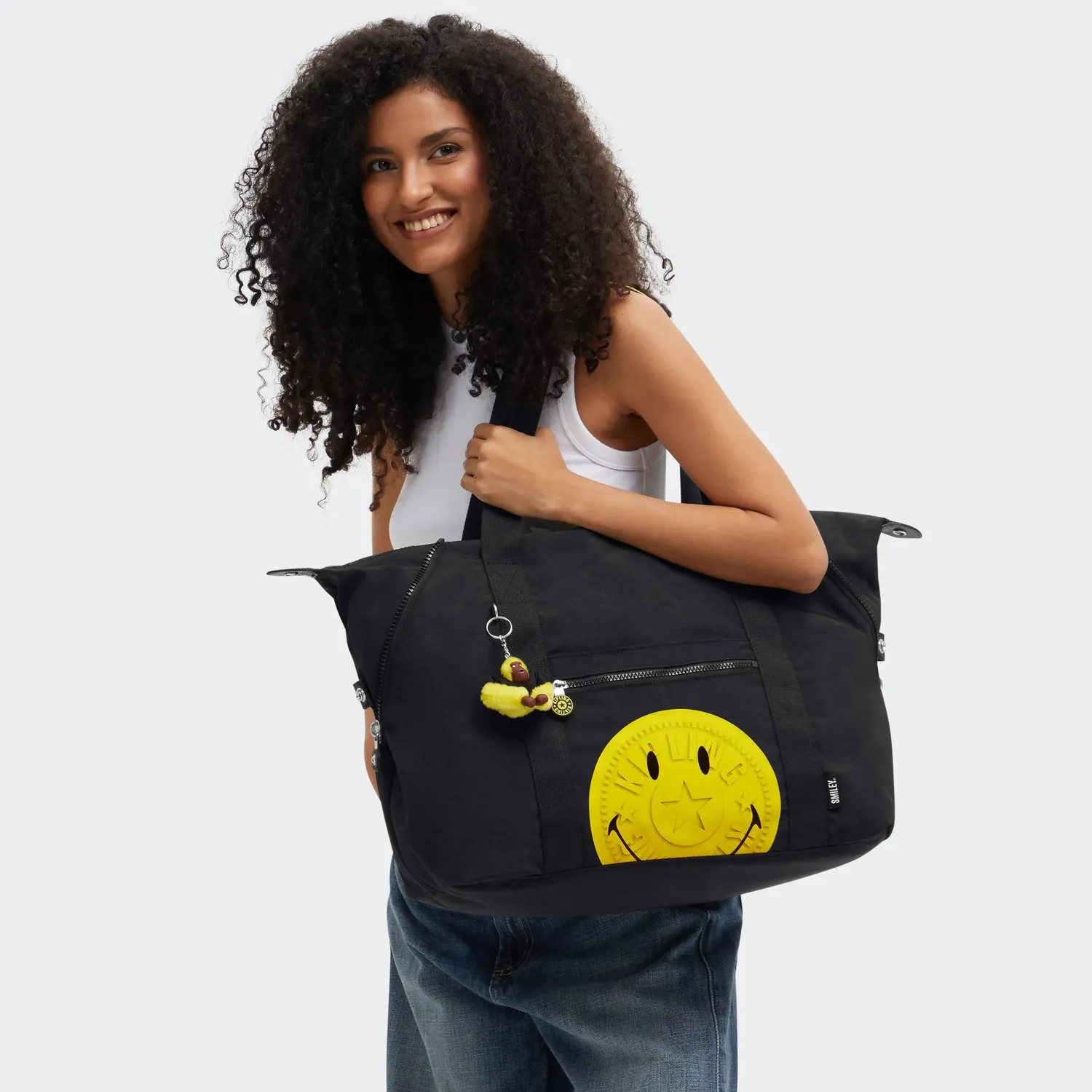 Kipling Art M draagtas Yellow Fun Black groot Smiley