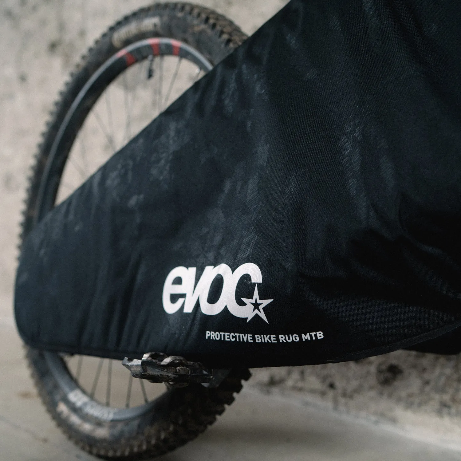 Evoc Protective Bike Rug MTB beschermhoes zwart