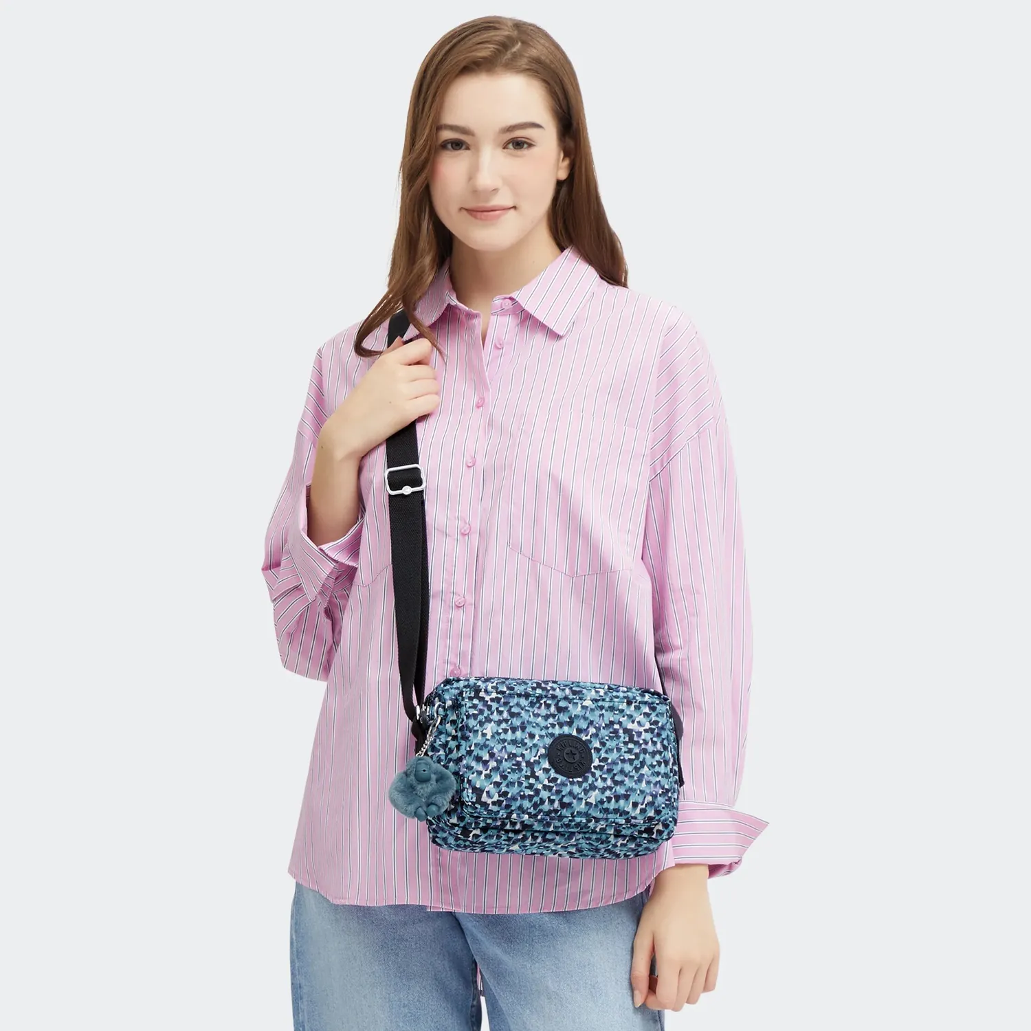 Kipling Abanu M schoudertas Medium Rainy Feathers lichtgewicht
