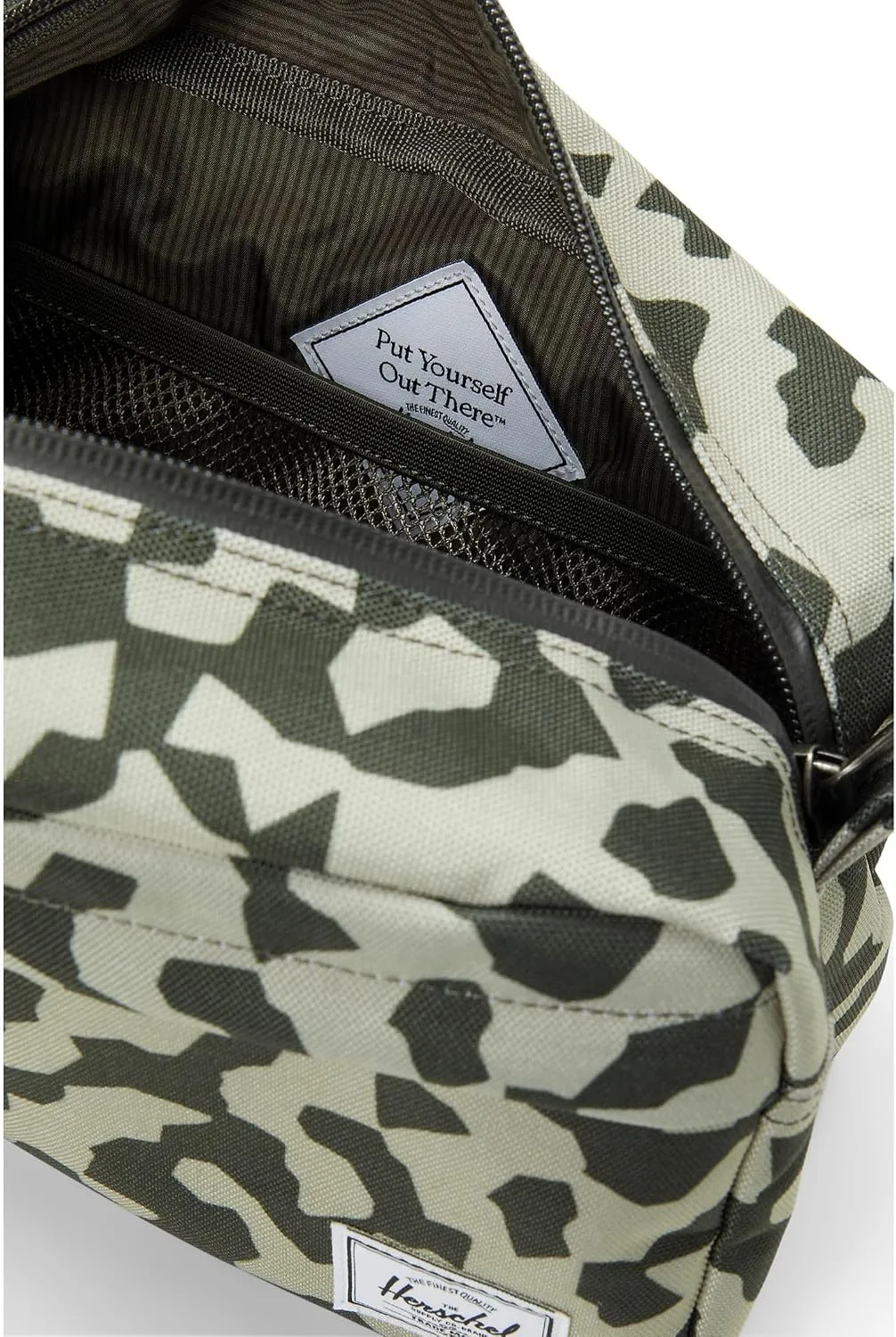 Herschel Chapter Travel Kit toilettas Shadow Pixel grijs