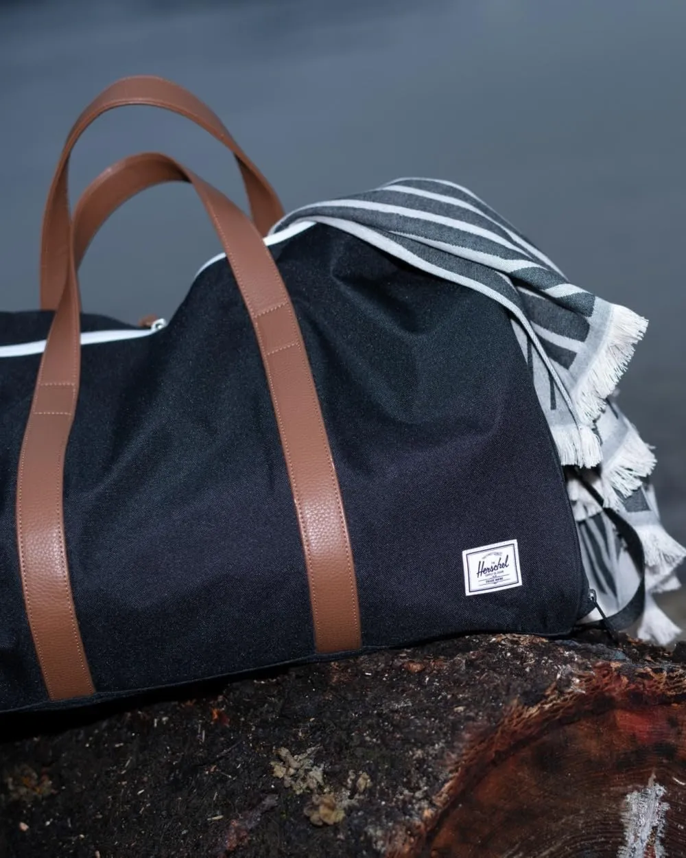 Herschel Supply Novel duffel Black reistas canvas