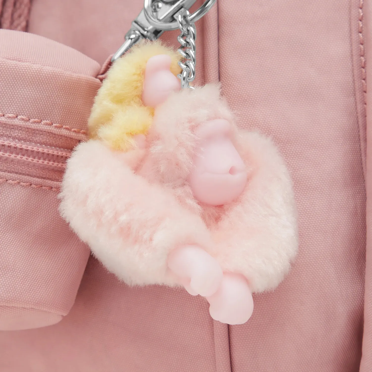 Kipling Camama luiertas Tiny Smoky Blush groot met mat