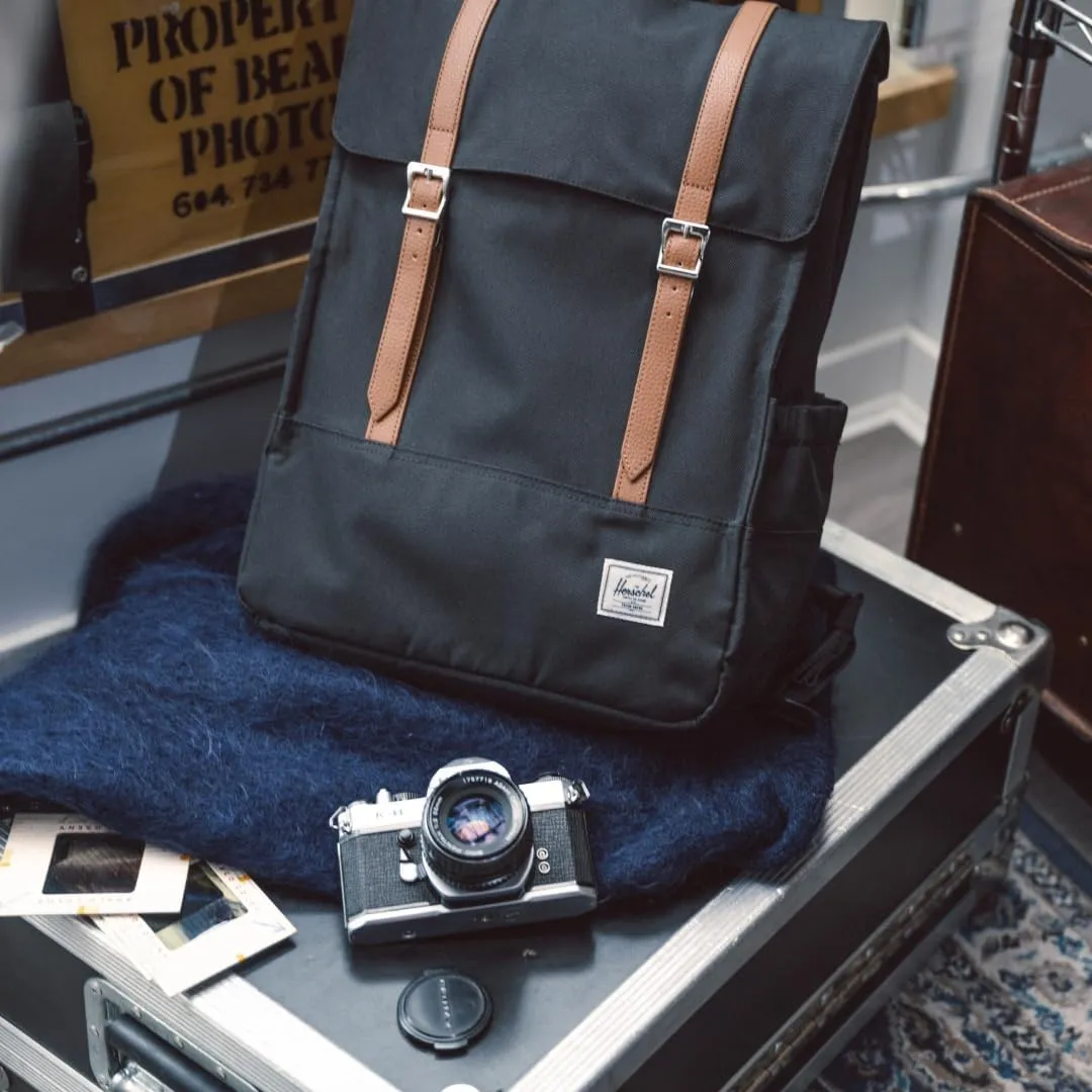 Herschel Survey rugzak raven crosshatch 20L