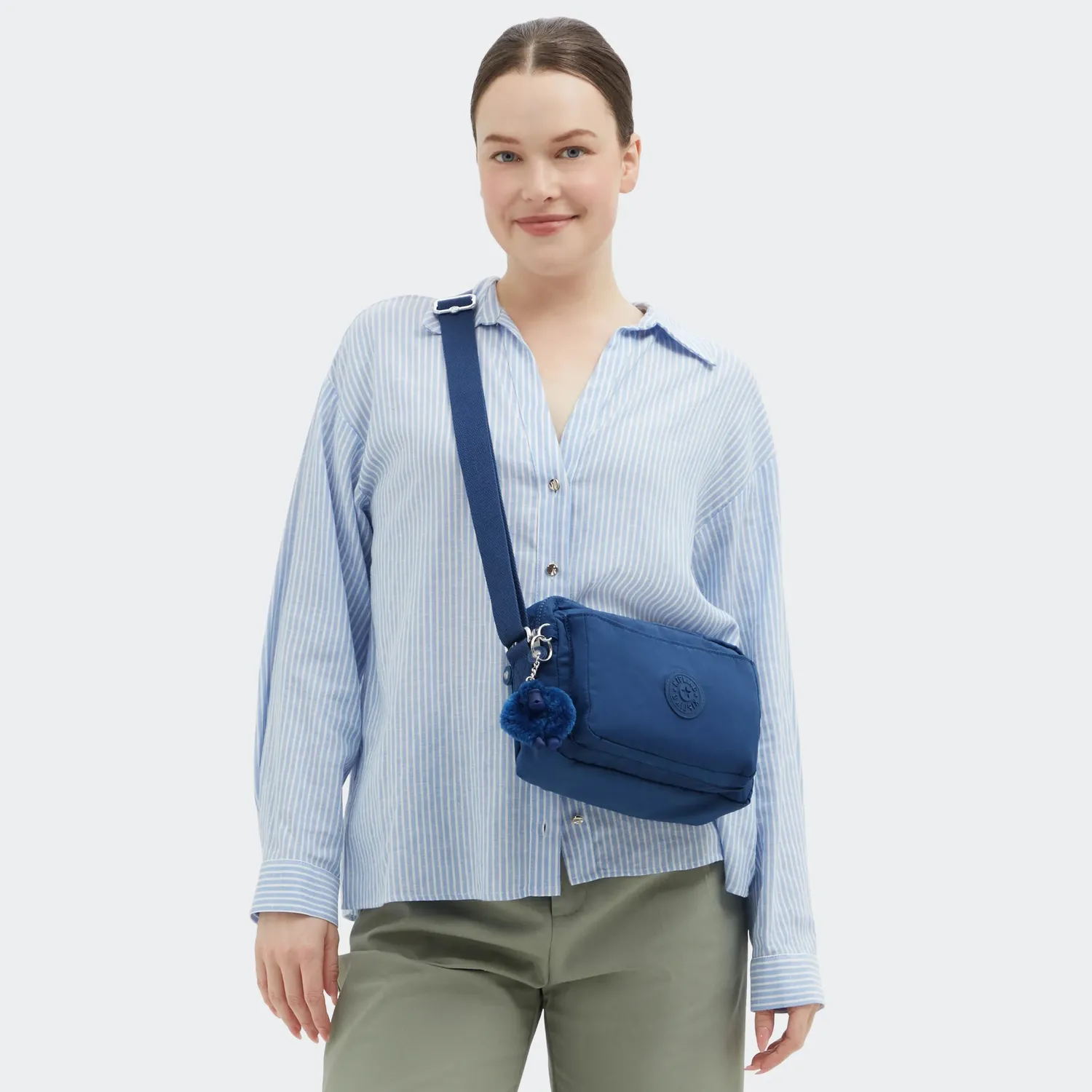 Kipling Abanu M schoudertas Medium Casual Blue 2 ritsvakken