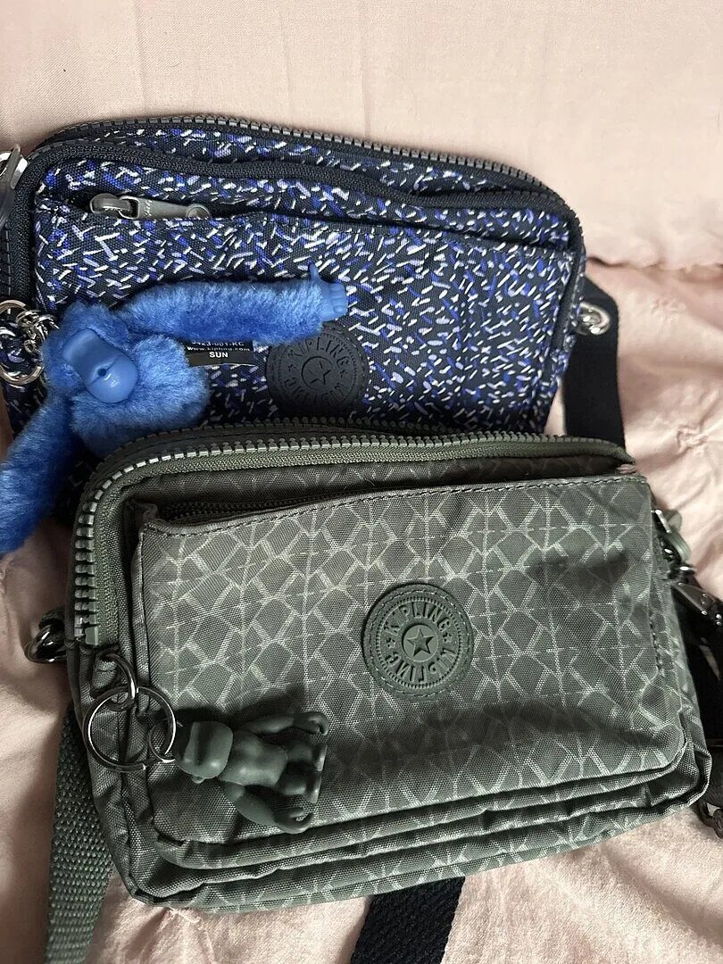 Kipling Abanu Multi schoudertasje Klein Smooth Khaki vakindeling