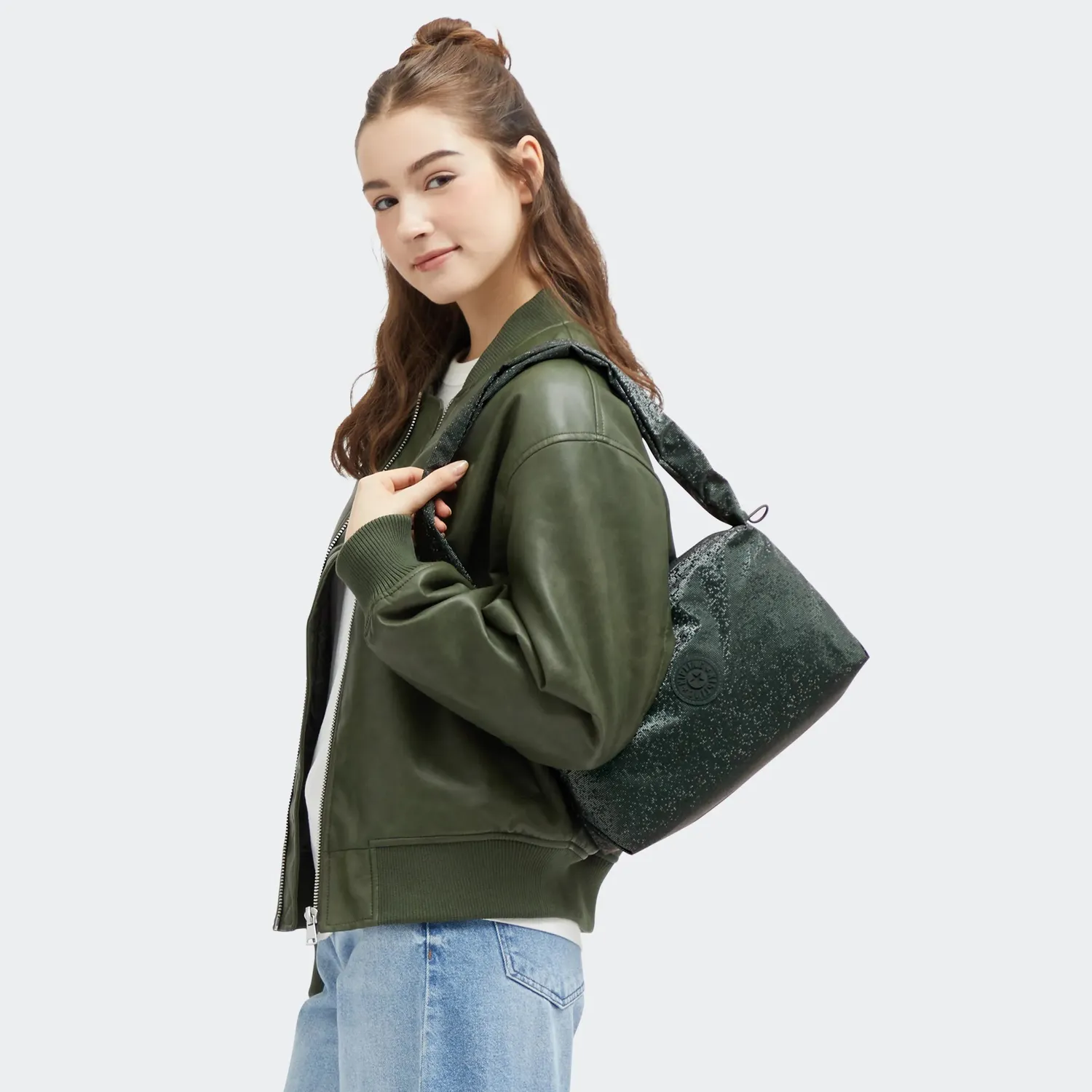 Kipling Eleni M schoudertas Shiny Pixel Green glans