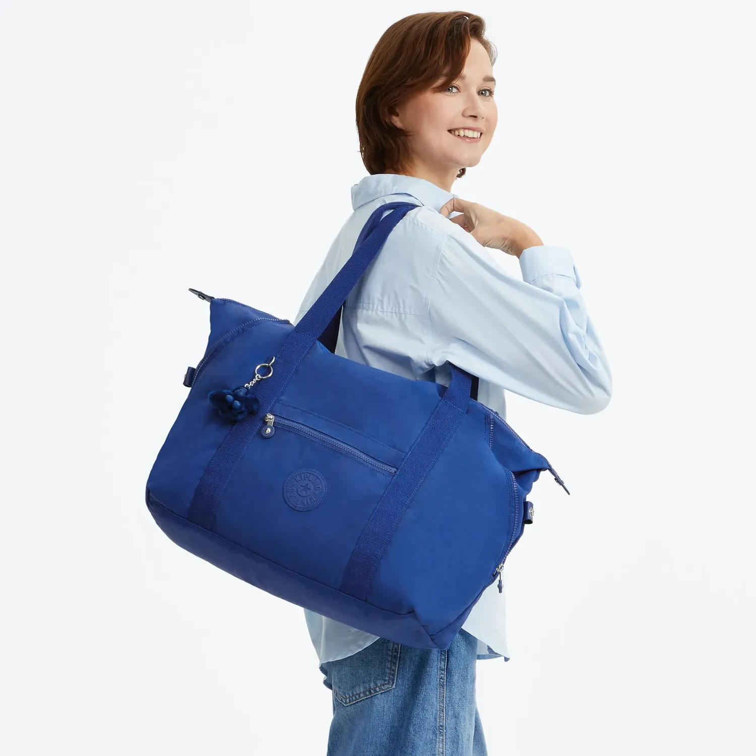 Kipling Art M draagtas Blazing Blue waterafstotend